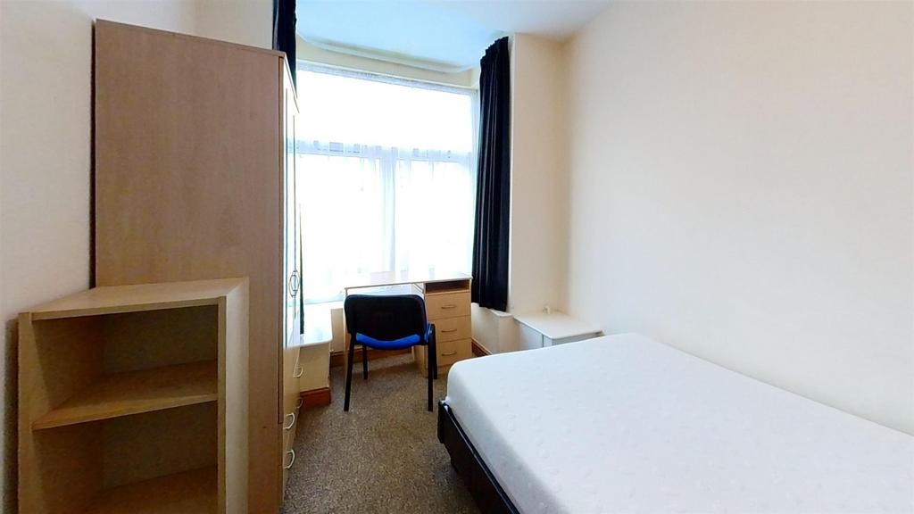 2-Arley-Road-Bedroom
