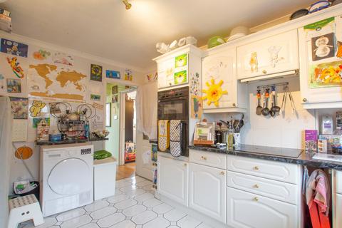 undefined, Lilac Close, Reading RG8