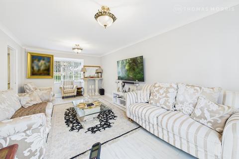 4 bedroom detached house for sale, Freemantle Court, St. Neots PE19
