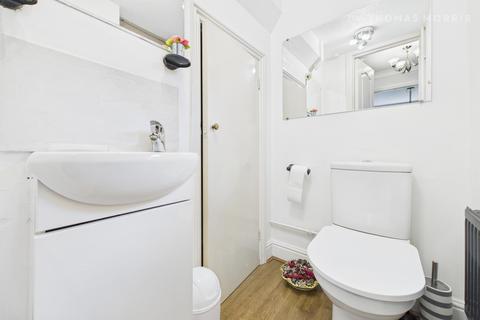 4 bedroom detached house for sale, Freemantle Court, St. Neots PE19