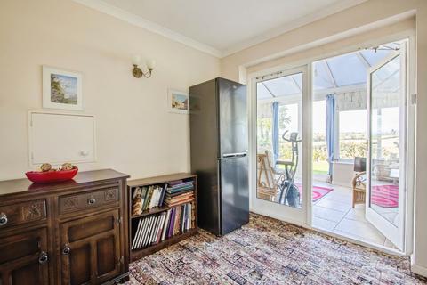 2 bedroom detached house for sale, Whitehouse Avenue, Leeds LS26