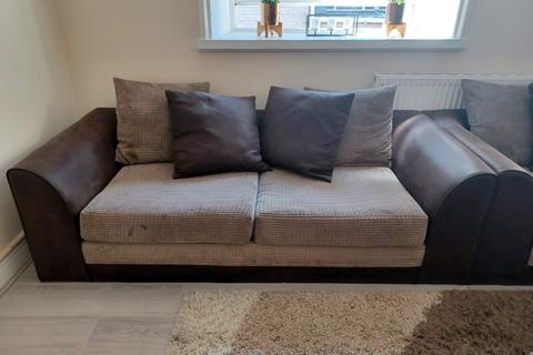 2 bedroom flat to rent, Victoria Street, L2