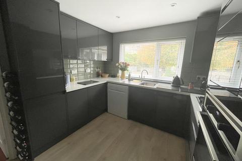 3 bedroom flat for sale, Cecil Road, Weston-Super-Mare BS23