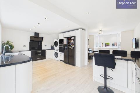 undefined, Nateby Avenue, Blackpool, FY4