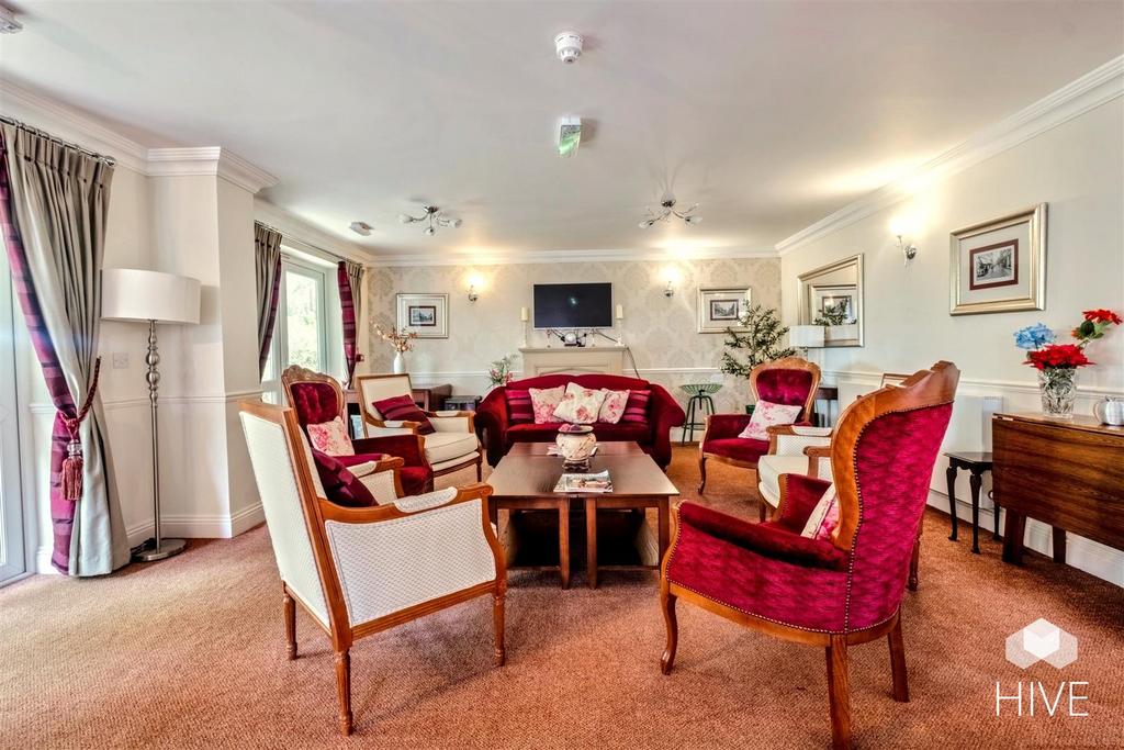 Owners' Lounge