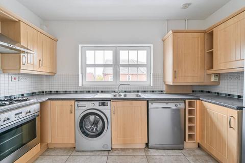 2 bedroom flat for sale, Allenby Road, Thamesmead, London, SE28