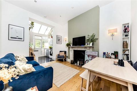 Batoum Gardens, London W6