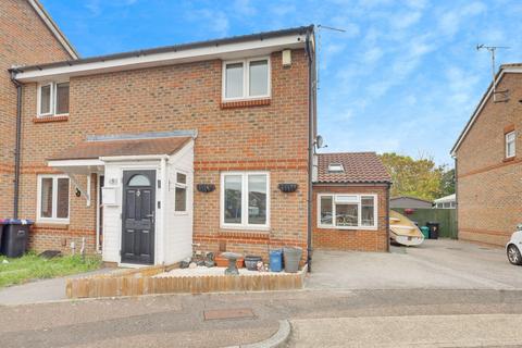 5 Milbanke Close, Shoeburyness, Southend-on-sea, SS3 8BU