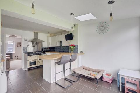 5 Milbanke Close, Shoeburyness, Southend-on-sea, SS3 8BU
