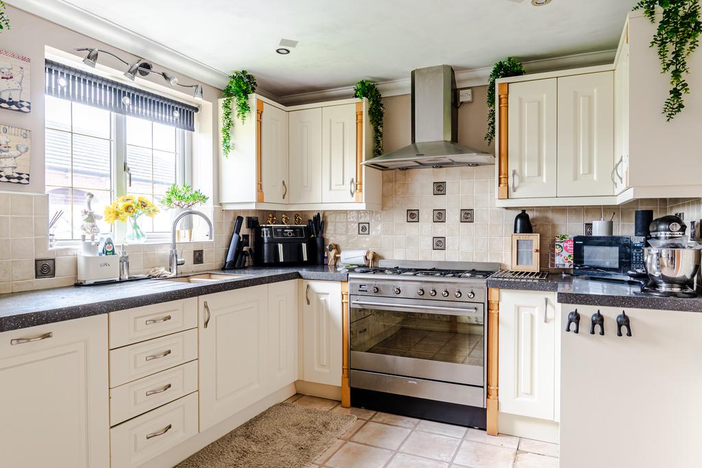 Kitchen2