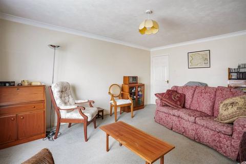 3 bedroom detached bungalow for sale, Albany Drive, Herne Bay