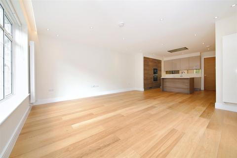 undefined, Beechcroft Avenue, Golders Green, London, NW11