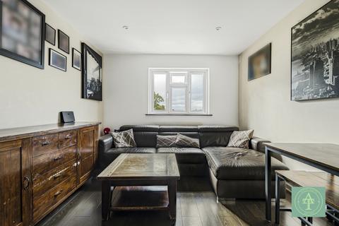 undefined, Chaseville Park Road, Winchmore Hill, London, N21