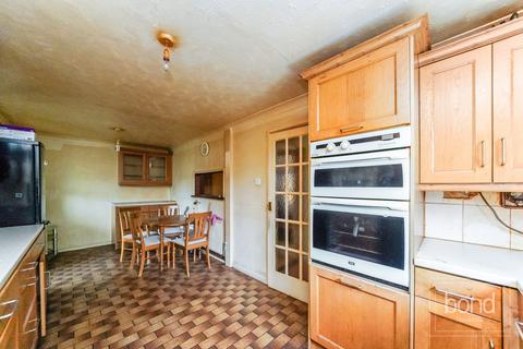 3 bedroom end of terrace house for sale, Wood Road, Maldon CM9