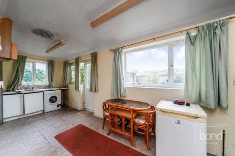 3 bedroom end of terrace house for sale, Wood Road, Maldon CM9