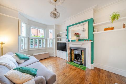 Kingston Road, Wimbledon Chase, SW20