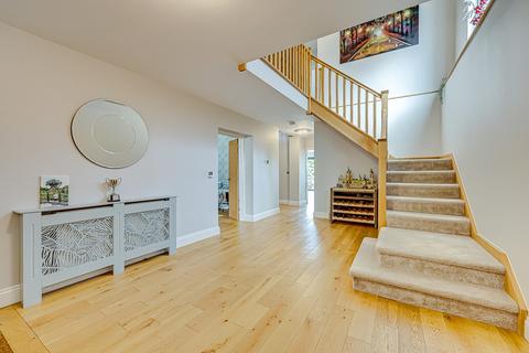 5 bedroom detached house for sale, Rayleigh SS6