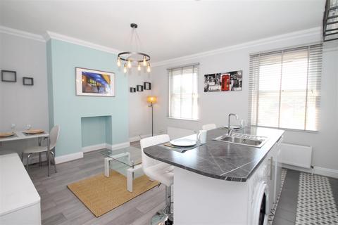 undefined, Baker Street, Enfield EN1