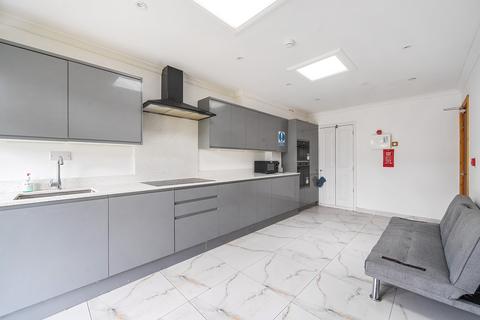 7 bedroom semi-detached house for sale, Shepiston Lane, Hayes, UB3
