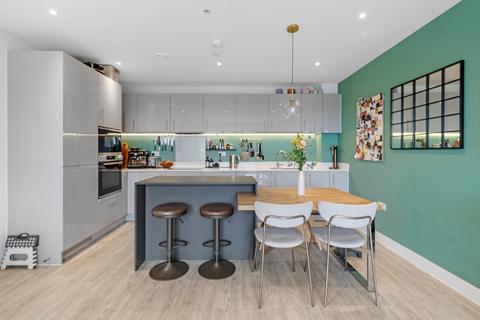 2 bedroom apartment for sale, Matthias Road, London, N16