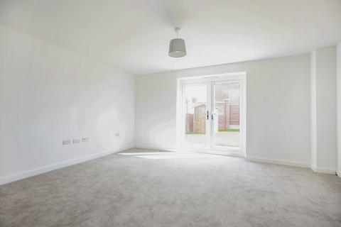 3 bedroom house to rent, Marram Crescent, Harpole, Northampton, NN7