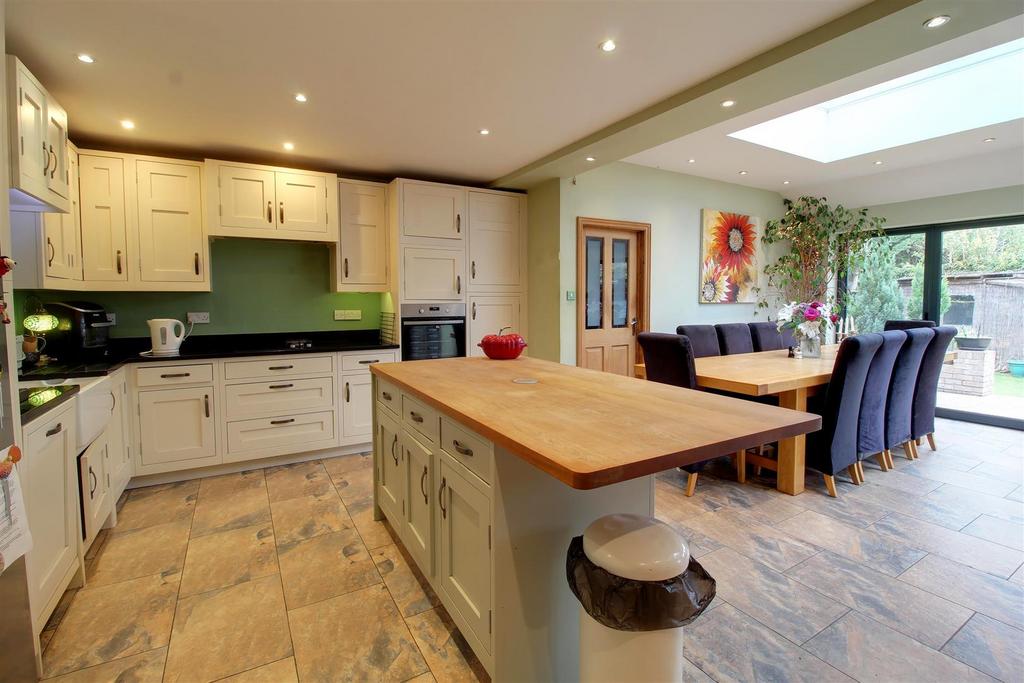 IMG 9796-IMG 9798.jpg