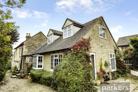4 bedroom detached house for sale, New Yatt Road, North Leigh, Witney, Oxfordshire, OX29