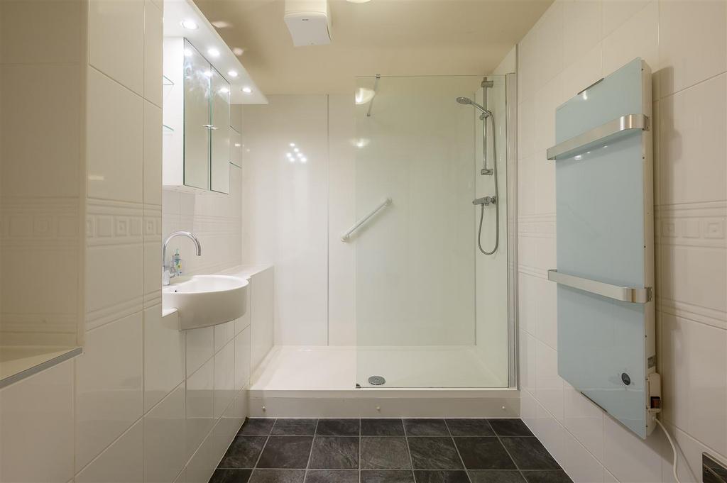 House shower room