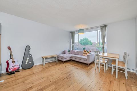 2 bedroom flat for sale, Heathfield Road, Earlsfield, London, SW18