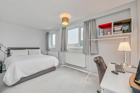 Heathfield Road, Earlsfield, London, SW18