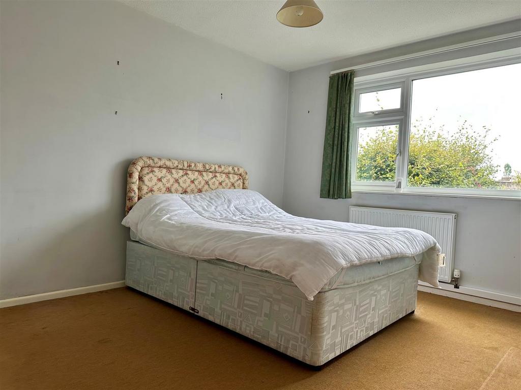 Bedroom One.jpg
