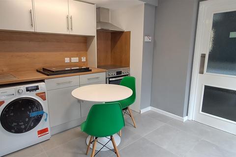 undefined, Bushey Grove Road, Flat 7, Bushey WD23