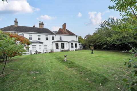 undefined, London Road, Faversham, ME13