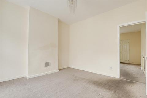 3 bedroom terraced house for sale, Birrell Road, Forest Fields NG7