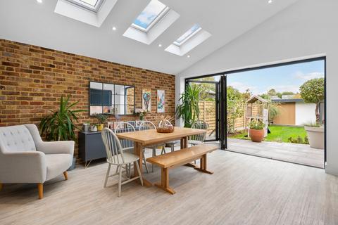 undefined, Mayo Road, Walton-on-Thames, KT12