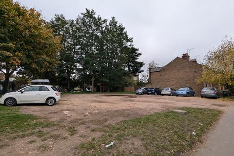 undefined, Scots Hill, Croxley Green, Rickmansworth, WD3 3AE