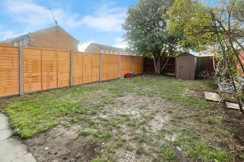 undefined, Linslade Close, Hounslow