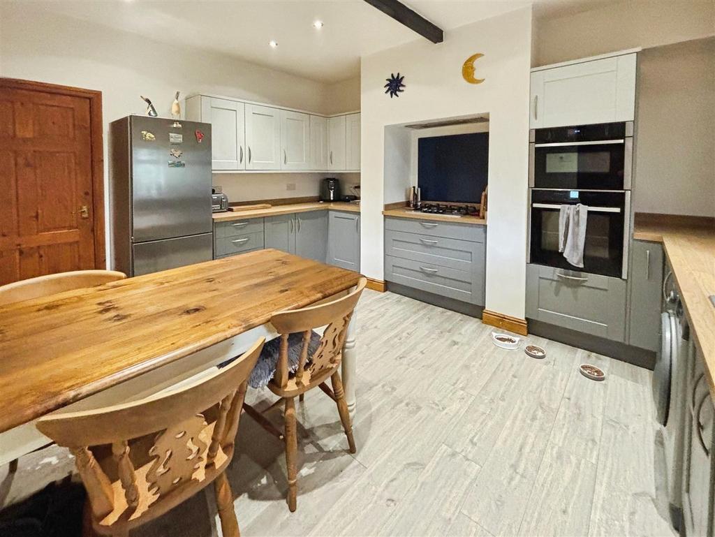Dining Kitchen