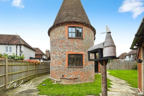 undefined, Wheeler Street Headcorn TN27