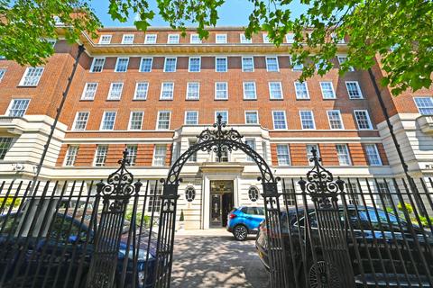 4 bedroom flat for sale, Abbey Lodge, Park Road, St John's Wood NW8