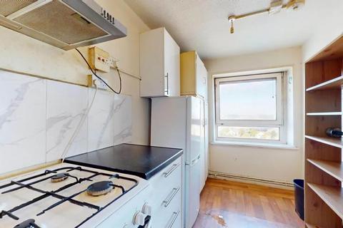 2 bedroom flat to rent, Convent Way, Southall UB2