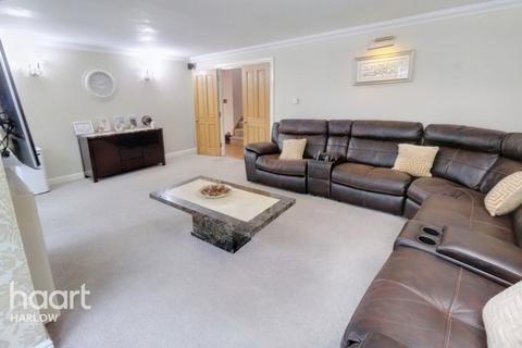 5 bedroom detached house for sale, Upper Park, Harlow
