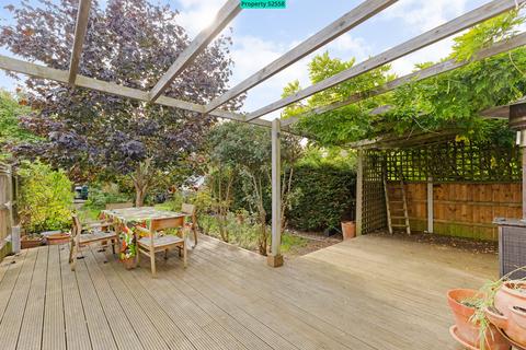 5 bedroom semi-detached house for sale, Broad Walk, London, SE3