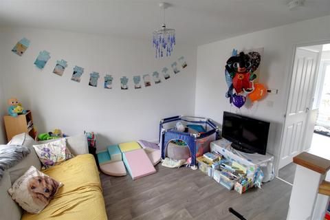 2 bedroom semi-detached house for sale, Eagle Crescent, Newent