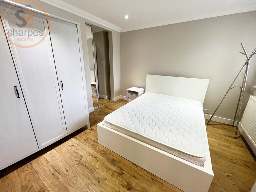 5. bedroom 2.jpeg