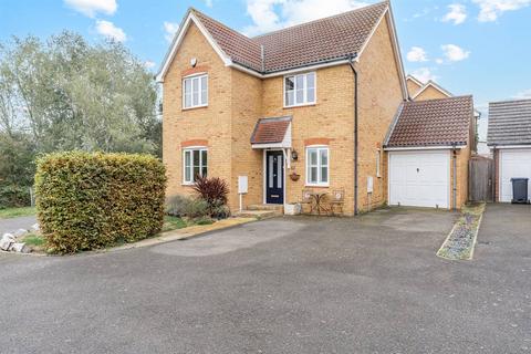 4 bedroom detached house for sale, Portlight Place, Whitstable
