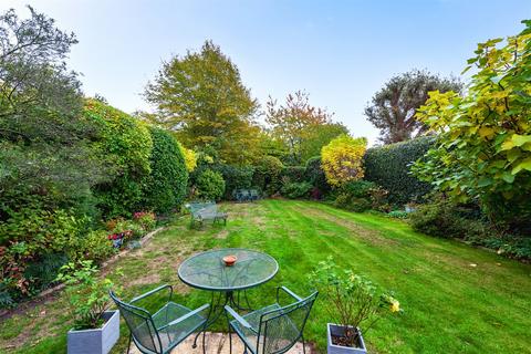 undefined, Potley Hill Road, Hampshire GU46