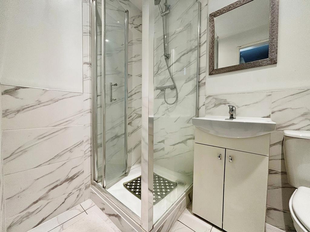 7fde1aa5-Bathroom