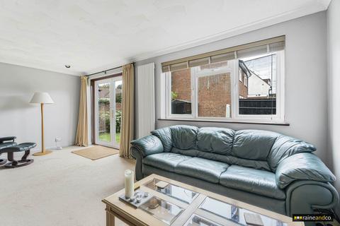4 bedroom detached house for sale, Ground Lane, Hatfield