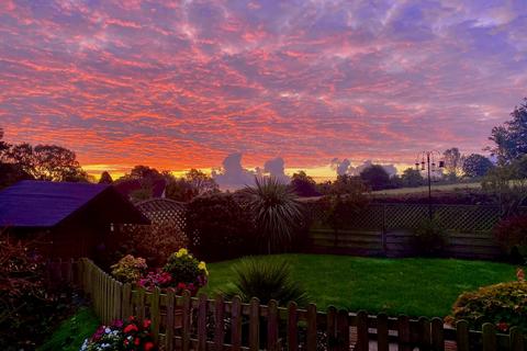 3 bedroom semi-detached house for sale, Mayfield Road, Frant, Tunbridge Wells, TN3